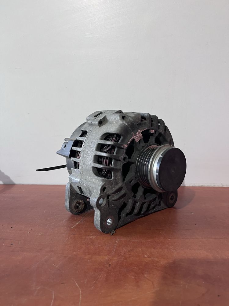 Alternator 120A Volkswagen Passat B5 lift 028.903.031A