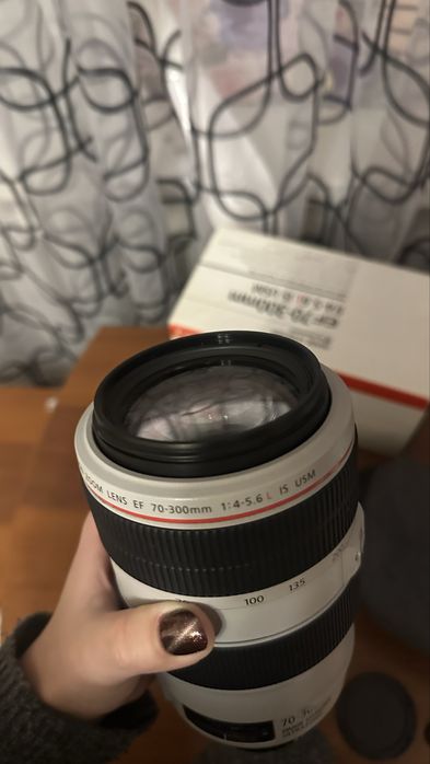 Canon EF 70-300mm f/4-5.6L IS USM