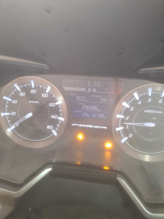 vendo Honda forza 350