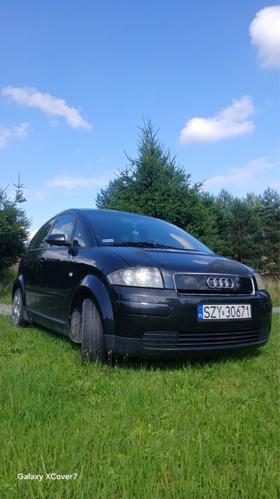Audi A2 1.4 benzyna czarne