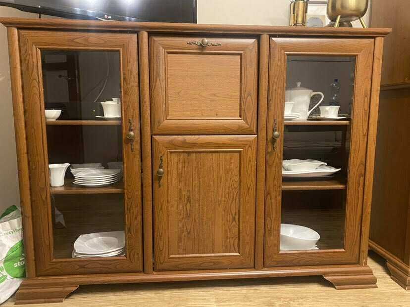 Zestaw mebli do salonu / jadalni – klasyczny styl, stan bardzo dobry