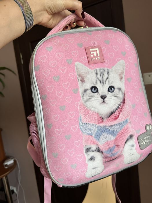 Рюкзак до школи.