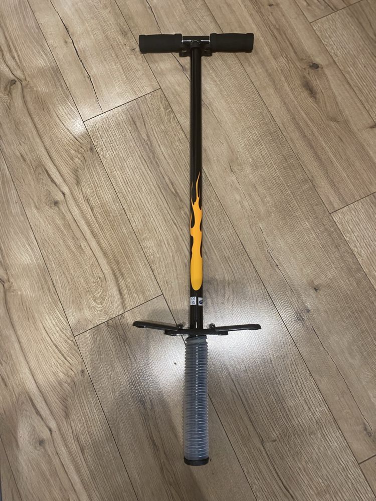Small foot pogo