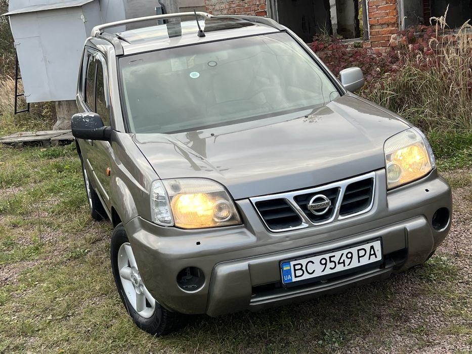 Nissan Xtrail 2.2дизель 4х4