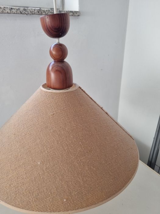 Venda de pequenos moveis.