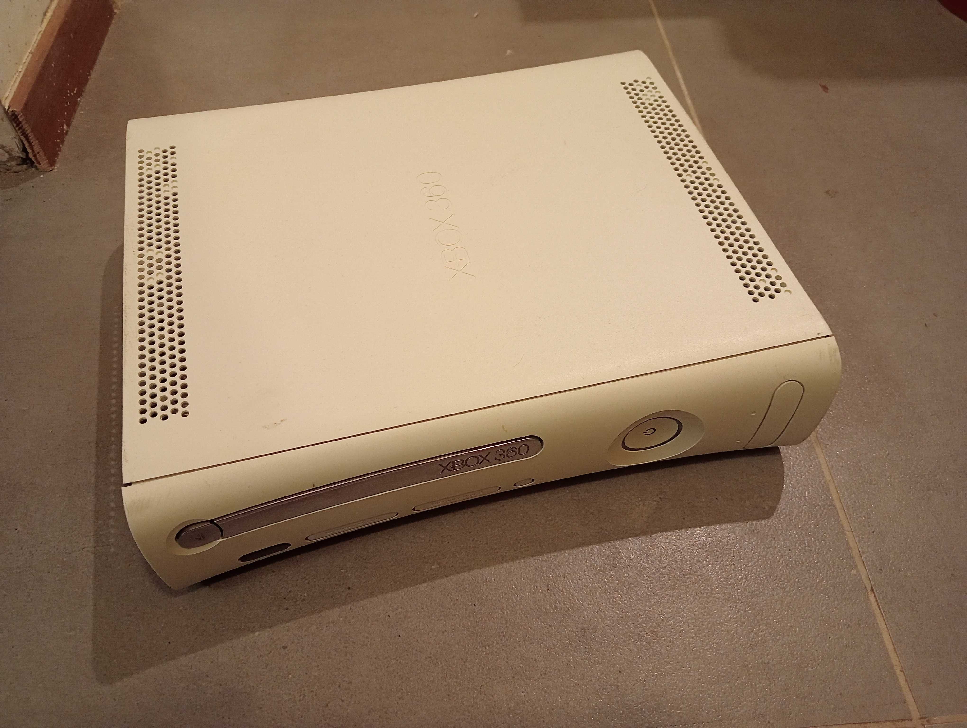 Konsola Xbox 360 FAT - (14)