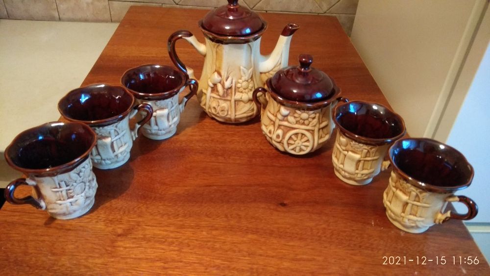 Сервиз керамический