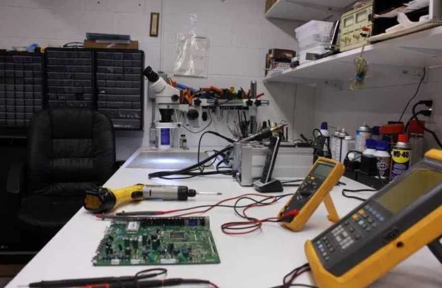 Ремонт електроніки, телевізори, супутникові антени, підсилювачі, аудіо