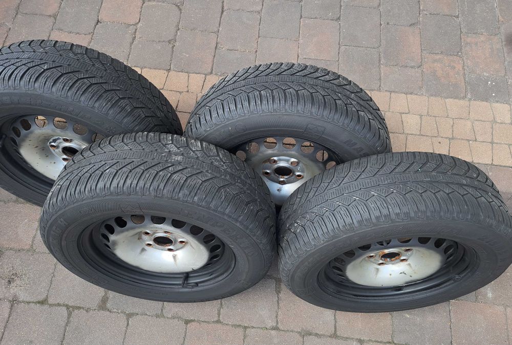 * zimowki* VW TiGUAN* SEMPERiT* 215/65r16 * kola zimowe *