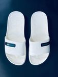 Мужские сланцы лакоста белые уличные шлепанцы Lacoste