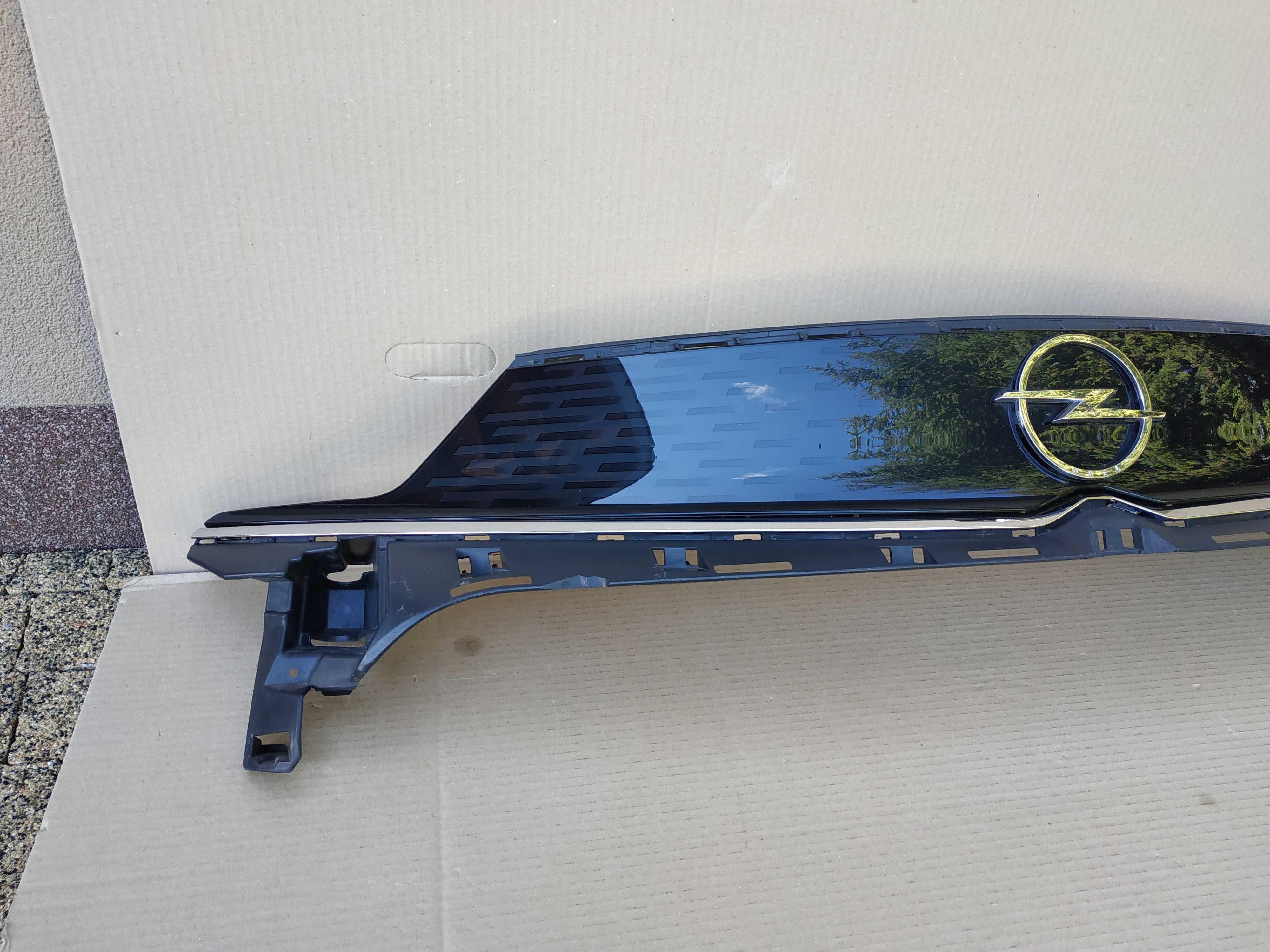 opel crossland nowy model grill atrapa