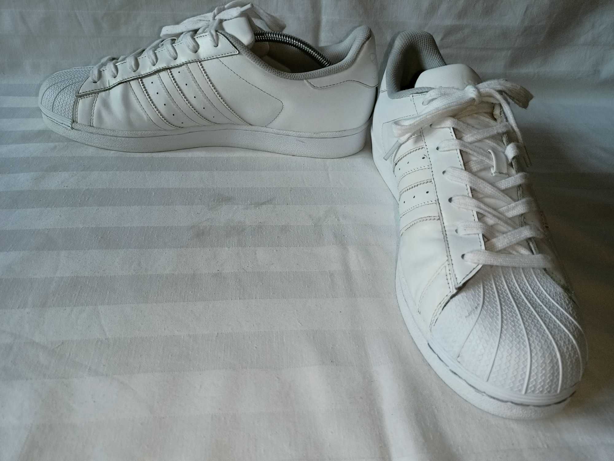 Adidas Superstar roz.49 1/3 - dł. wkł. 30,5 cm- skóra- stan bdb