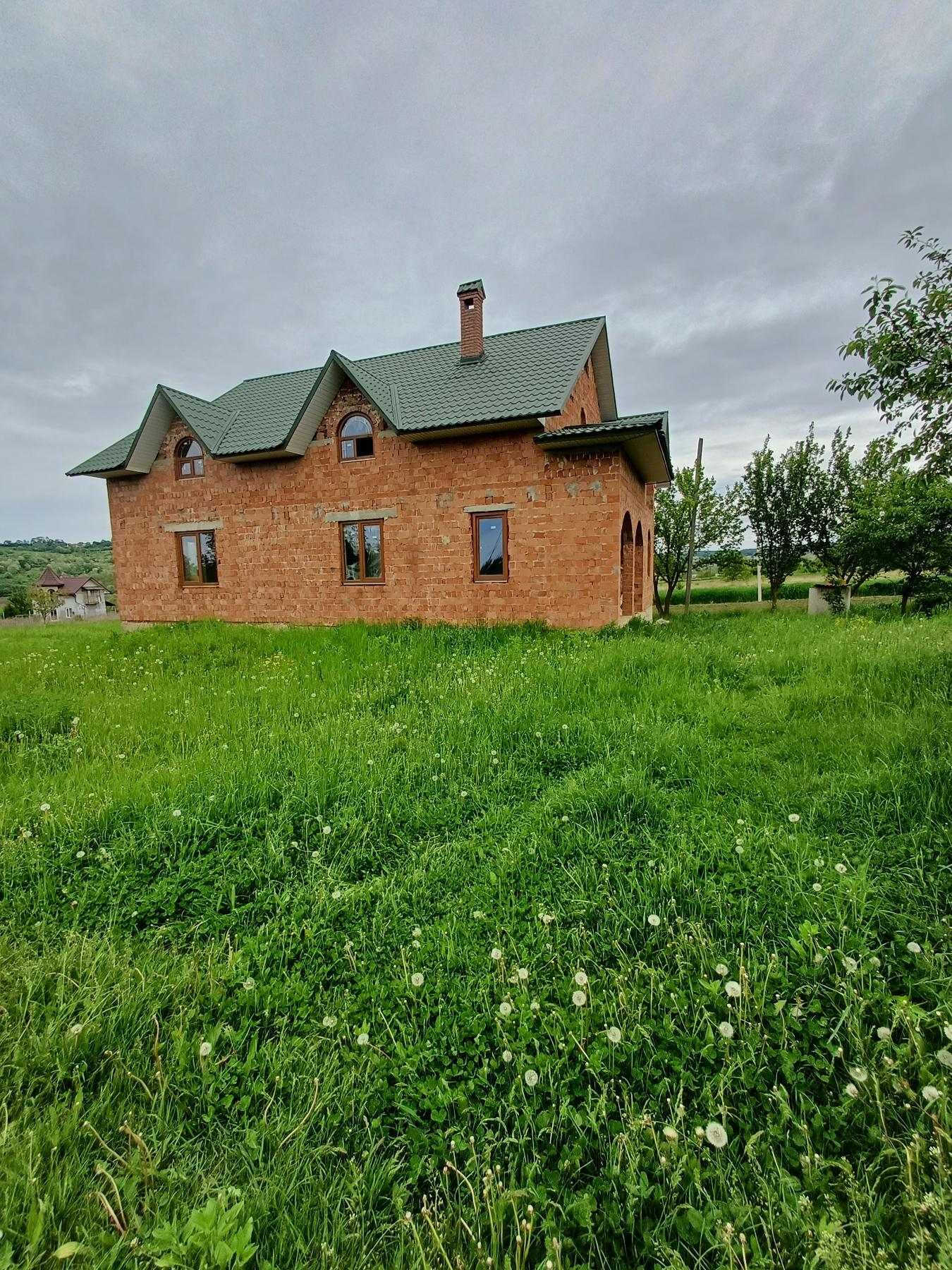 Будинок в 5 хв від міста