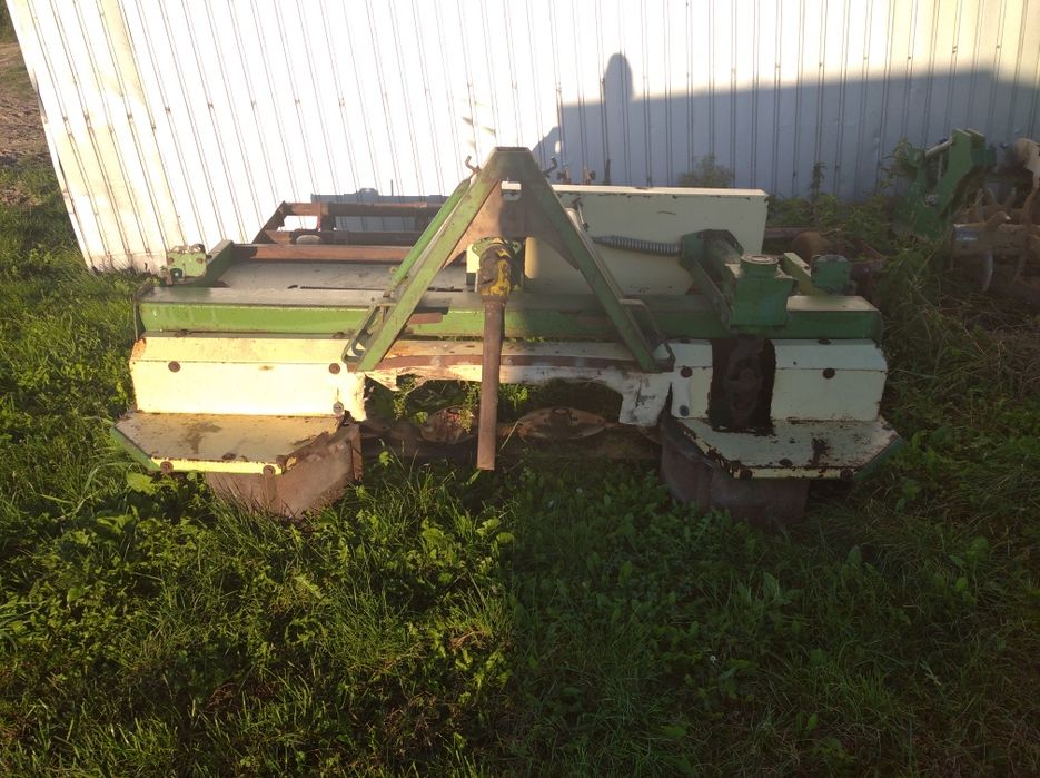 Sprzedam kosiarkę czołową Krone
