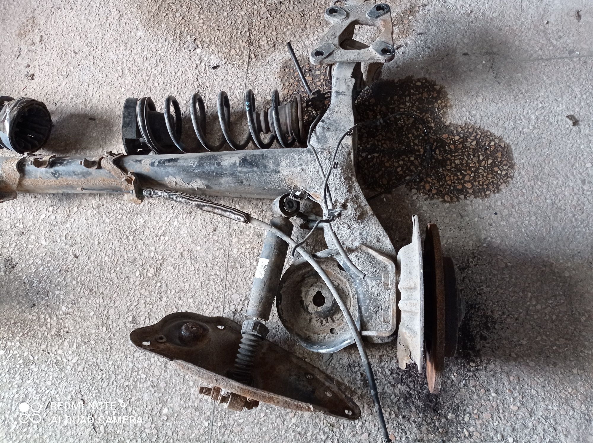 Балка задняя подвеска Peugeot 5008 Citroen C4 Grand Picasso 2006-2013