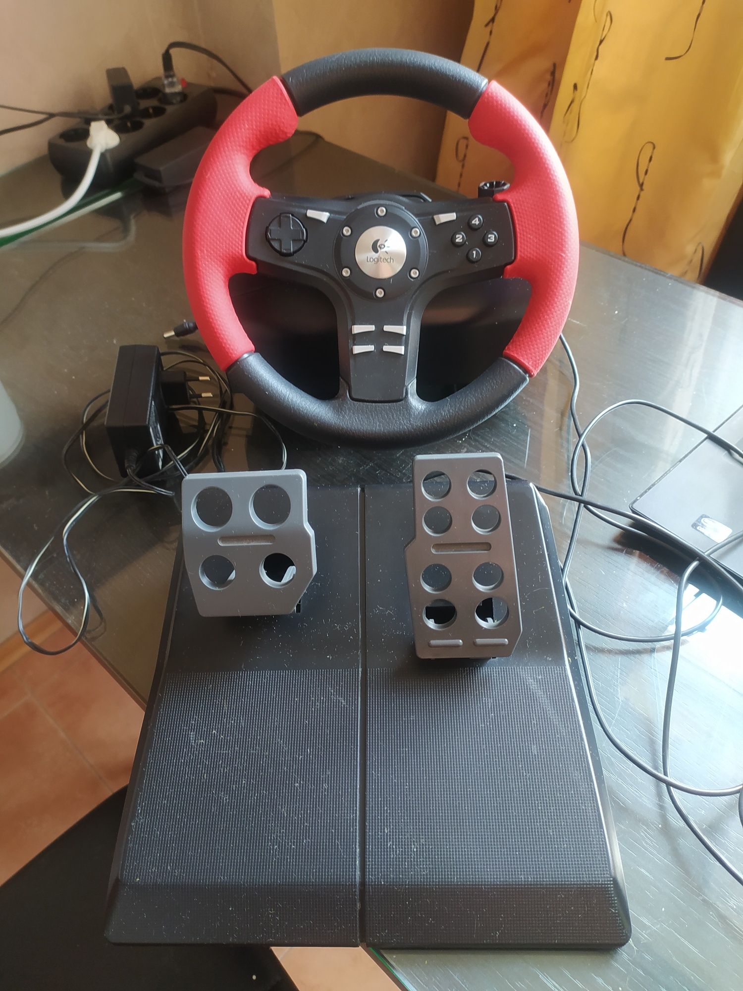 Игровой руль logitech formula force ex