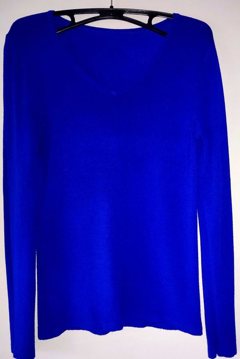 cienki sweterek chabrowy r.M