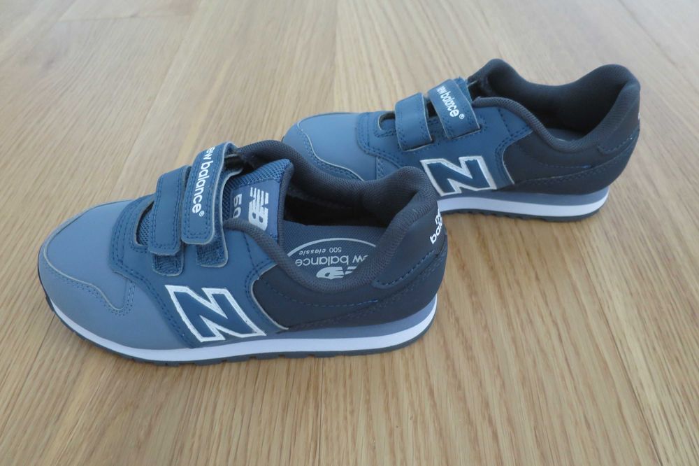 Tenis / sapatilhas novas em caixa New Balance tamanho 32
