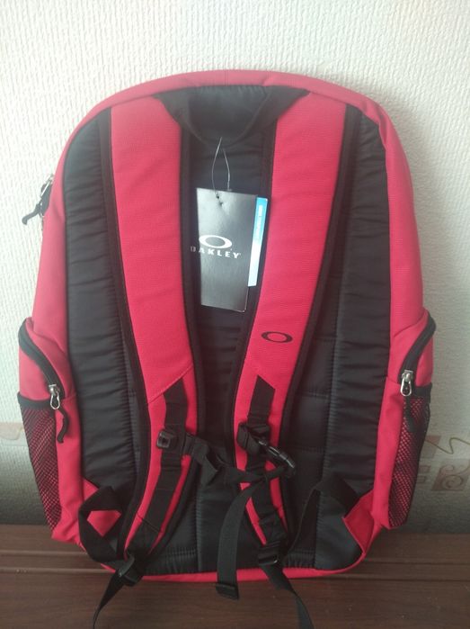 Рюкзак Oakley новий