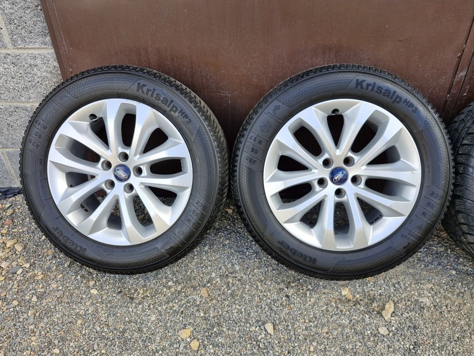 Koła zimowe Felgi Ford Kuga Mondeo C-Max 5x108 ET52.5 235/55/R17 Ładne