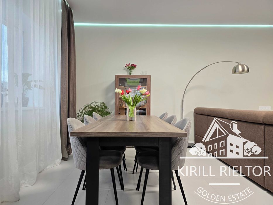 Продам дом с ремонтом и искусственным водопадом на участке S = 11 сот.