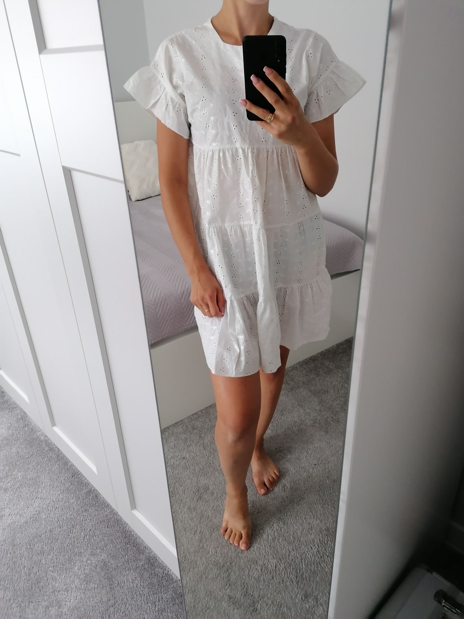 ażurowa sukienka Pretty Little Thing XS