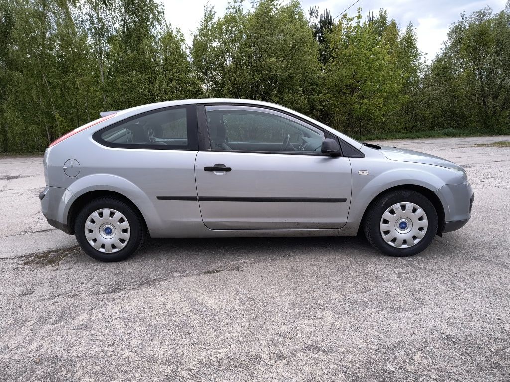 Ford Focus MK2 2004r. 1,6 Benzyna 101KM