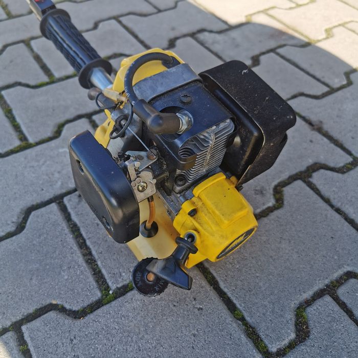 Podkaszarka spalinowa