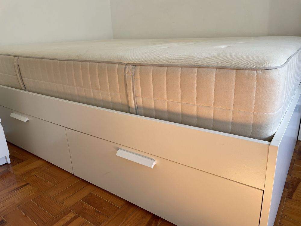 Cama casal + colchão