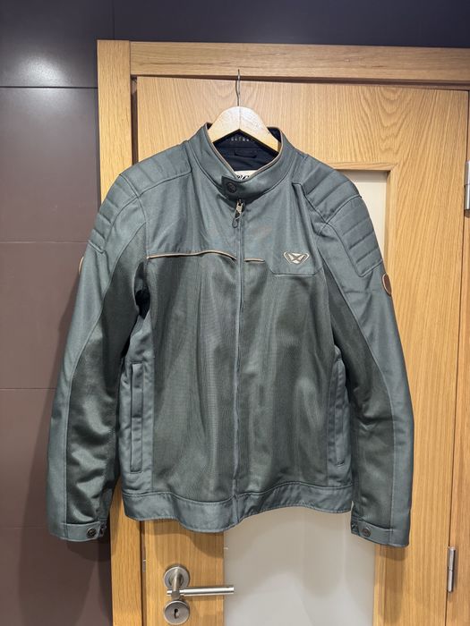 Casaco Mota Ixon Tamanho L