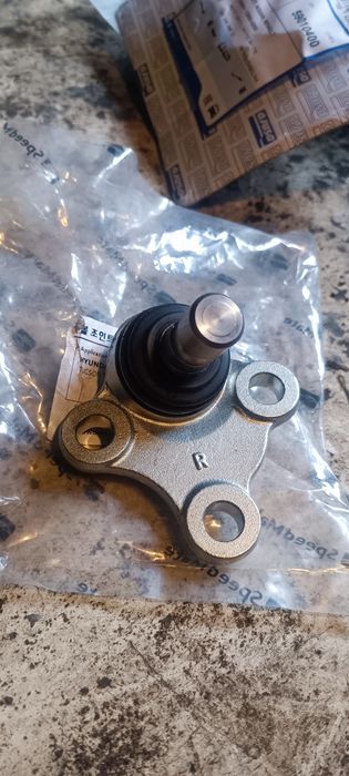 Опора шарова Права. Hyundai Sonata  Kia. Нова. SM-BJH046