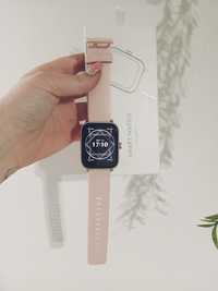 Smartwatch praktycznie nowy