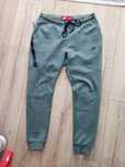 Spodnie dresowe Nike Tech Fleece, rozmiar M