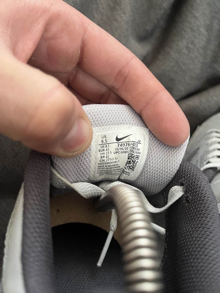 Кросівки NIKE AIR MAX COMMAND 43 27.5 кроссовки найк аир макс команд