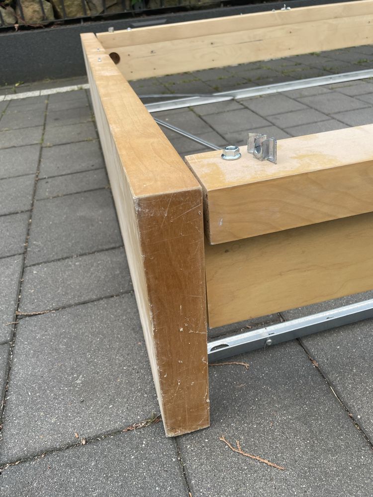 Lóżko Ikea Malm 140 x 200 - rama