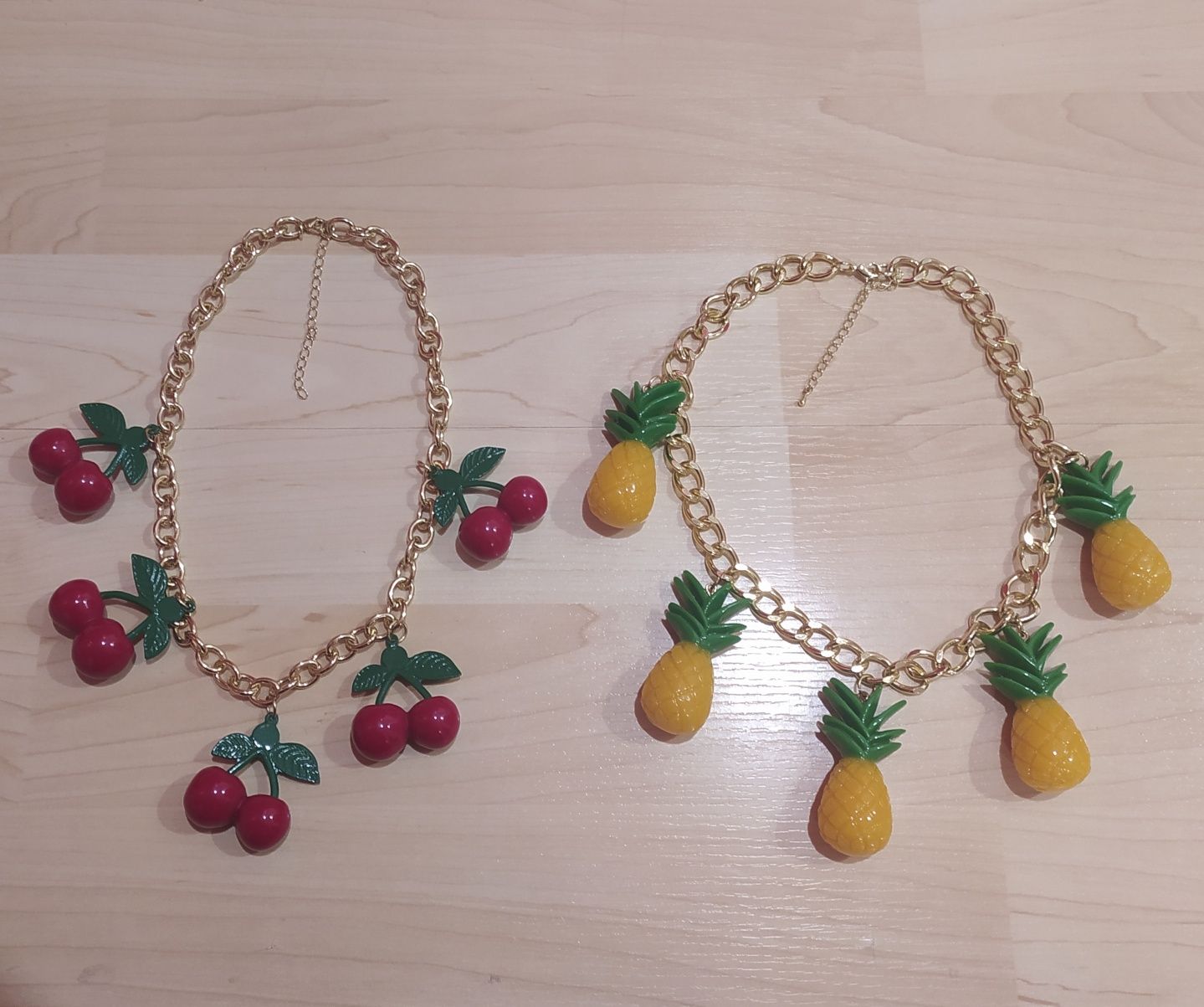 Ожерелье бусы цепочка с фруктами