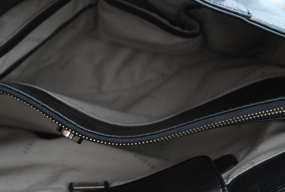 Сумка жіноча/женская Guess.