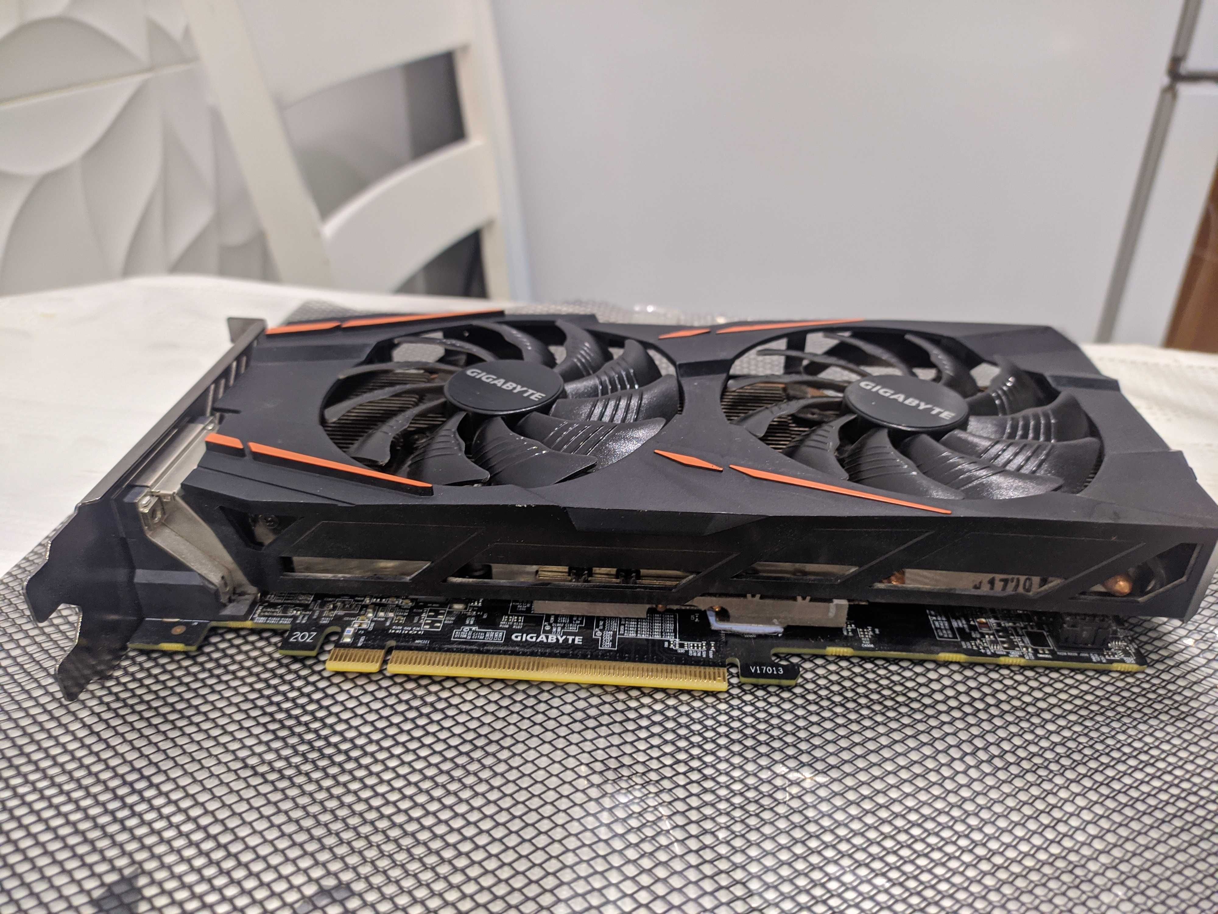 Відеокарта Radeon Gigabyte RX 580 4 Gb