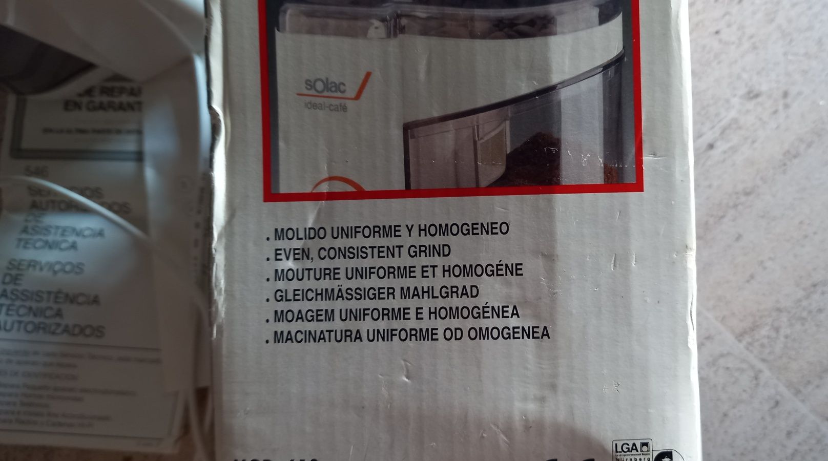 Moinho de café eléctrico