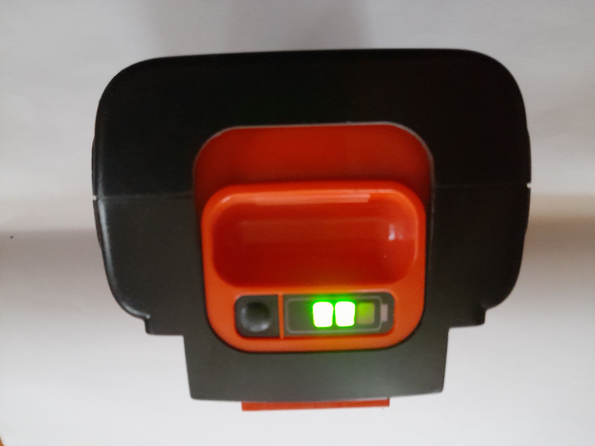 Аккумулятор Black+Decker BL20362