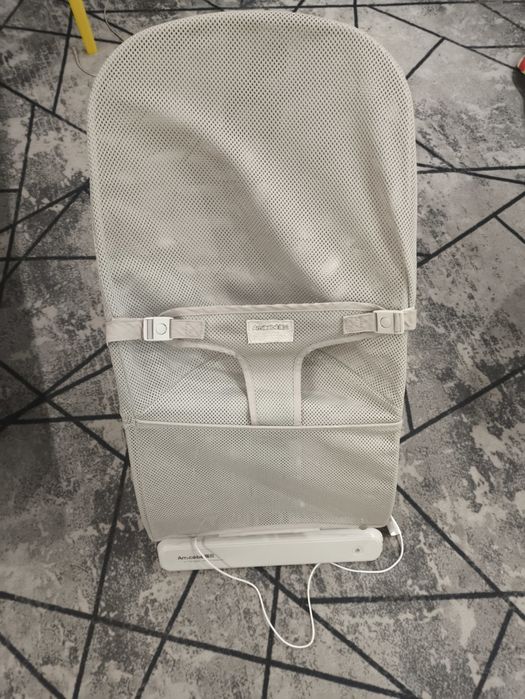 Шезлонг Xiaomi ronbei, укачивающий центр