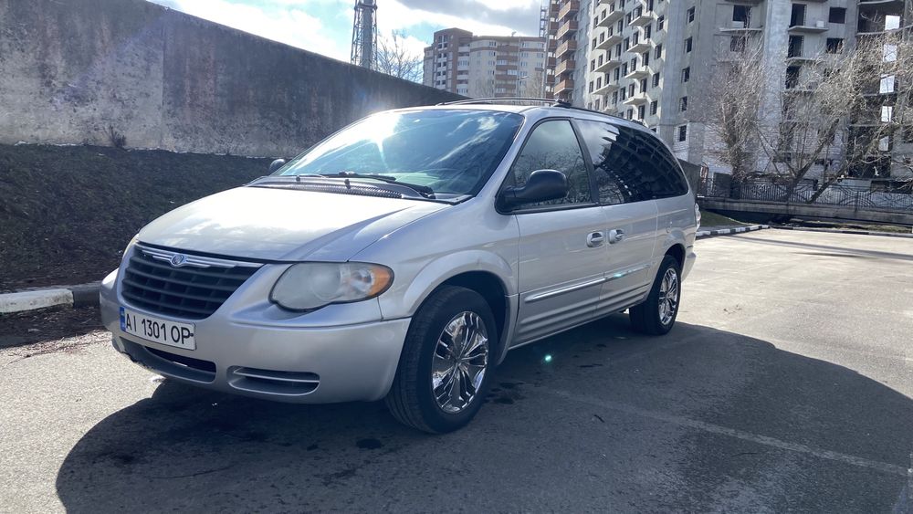 Chrysler Town & Country Touring 3.8 LPG