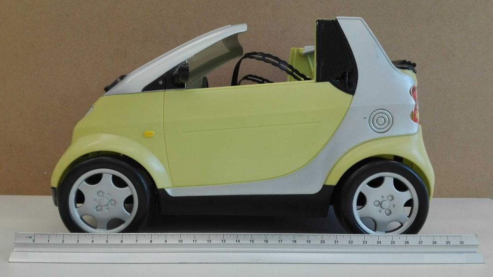 Smart Fortwo Cabrio da BARBIE