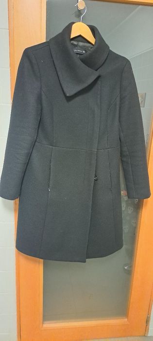 Casaco de Inverno preto marca Zara , em bom estado!, tamanho XL