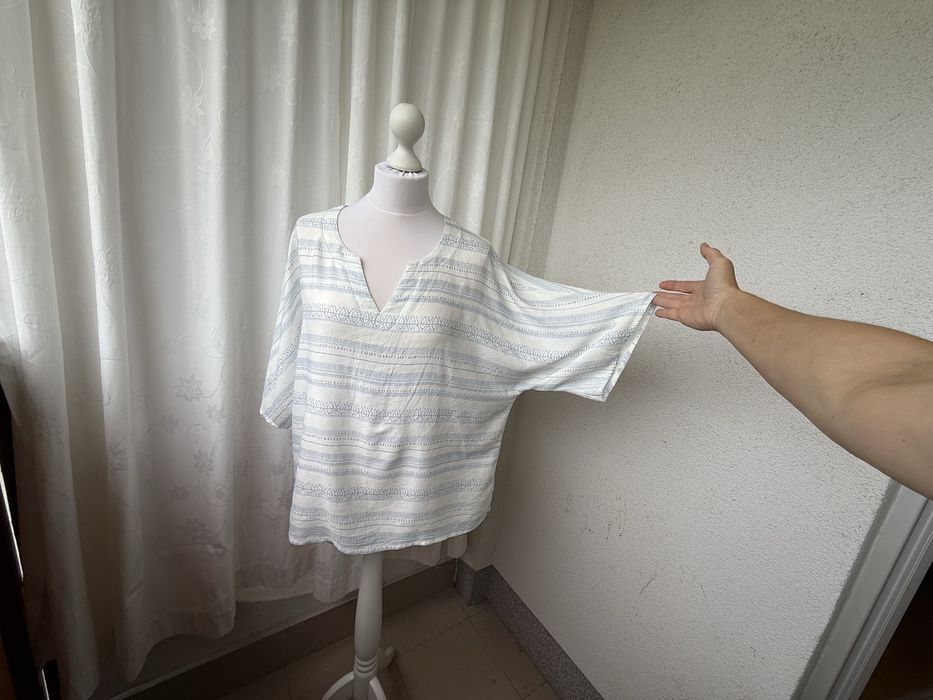 Bluzka oversize grecki wzór L XL biało niebieska | casual cool