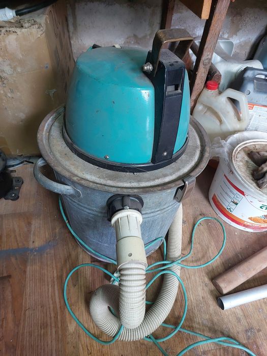 Пылесос строительный с фильтром