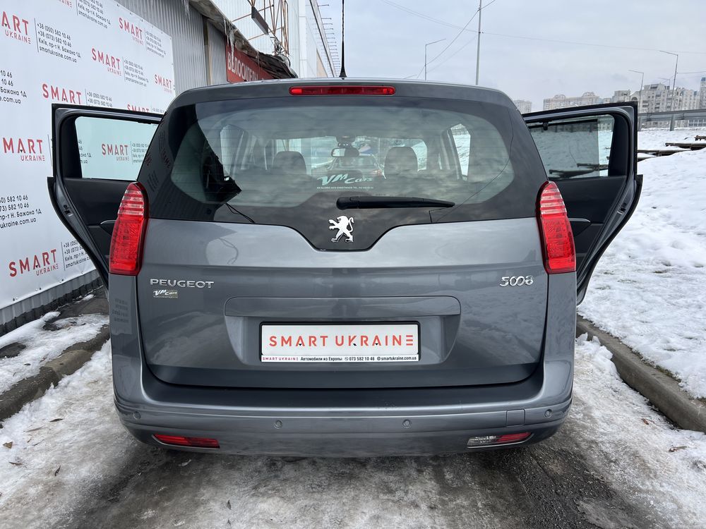 Peugeot 5008 1.6 htp з Швейцарії