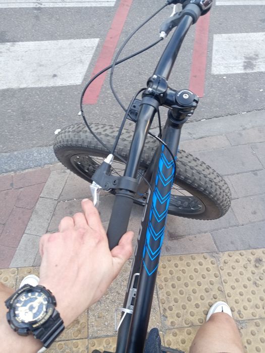 Фетбайк 26 колеса(плюс торг очень хороший)