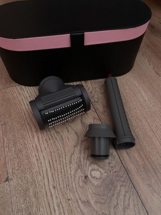 Сушка для волося Dyson