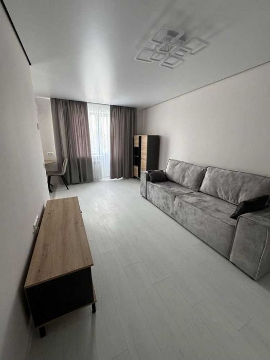 Сдается 1 комнатная просп. Б. Хмельницкого 8